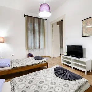 Miracle - Center Apartment